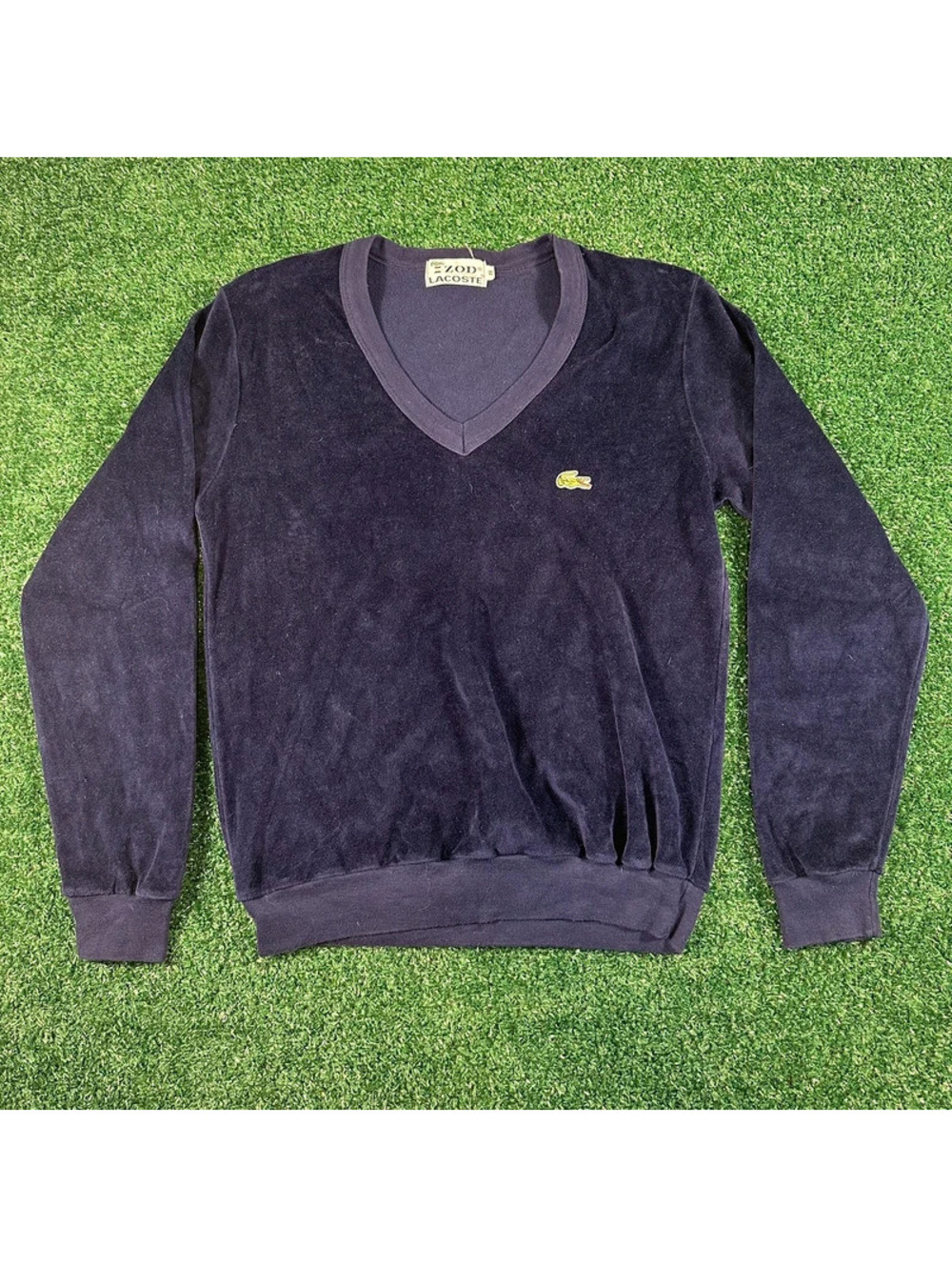 Izod Lacoste 1980s Velour V-Neck Sweater size small